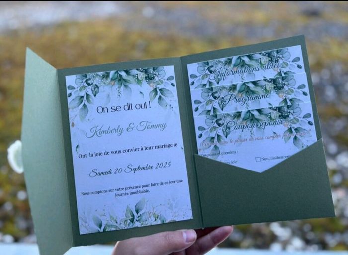 Duda con nuestras invitaciones de boda 💌 1