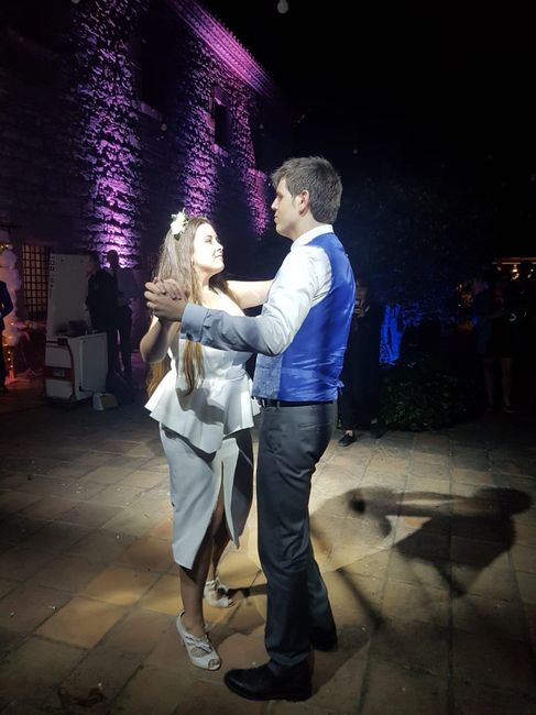 el primer baile un tango y cambio de vestido