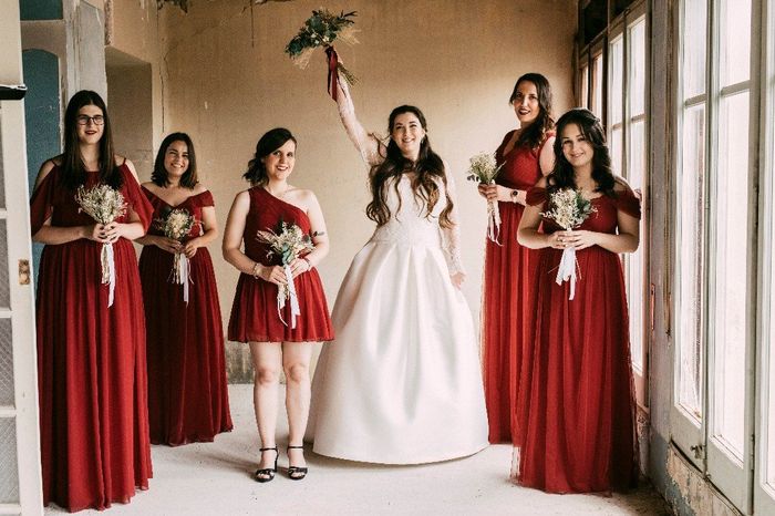 Posando con las damas