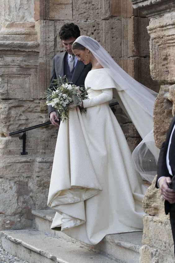 Novias aristócratas con looks invernales