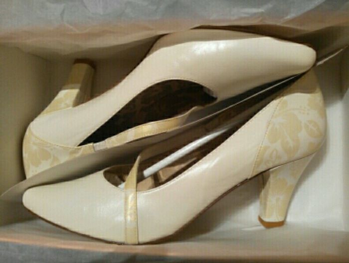 Tus zapatos de novias serán... - 1