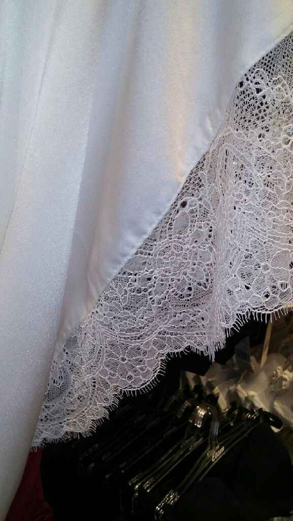 Por fiiiin! Encontré camisón - 1