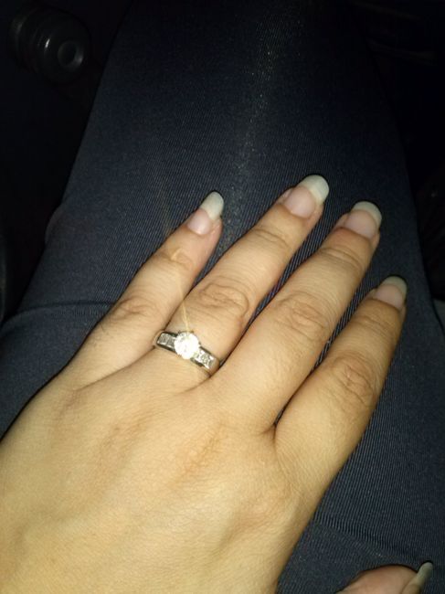 Mi anillo de compromiso - 1