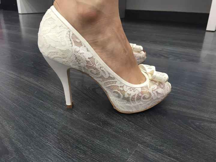 Busco estos zapatos - 2