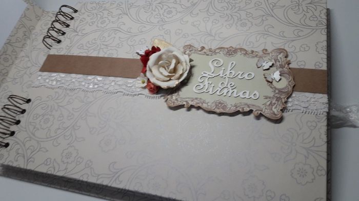 Libro de firmas por dentro