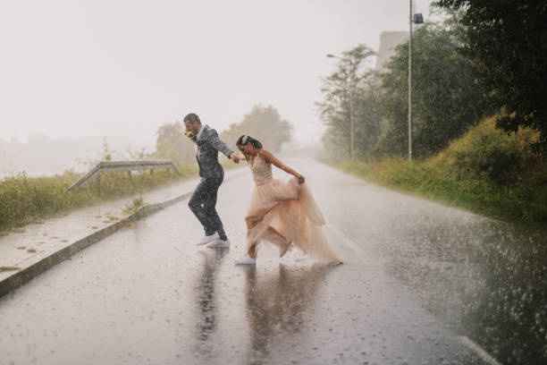 💧 Bodas bajo la lluvia: consejos e ideas para que nada (ni el tiempo) arruine vuestro día 🌧️💍 - 4