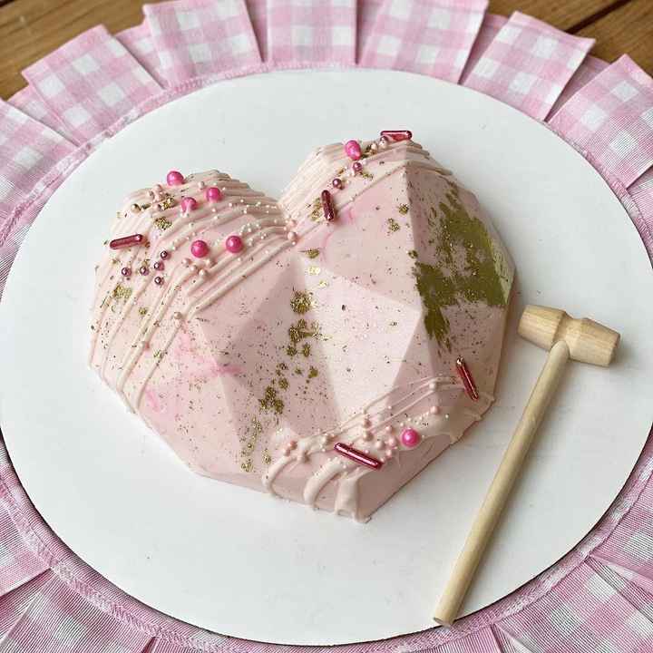 Tarta "piñata" en Gran Canaria - 1