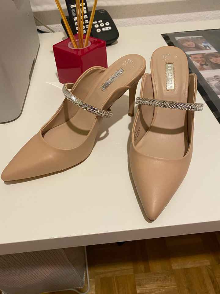 Mis zapatos de novia. - 1