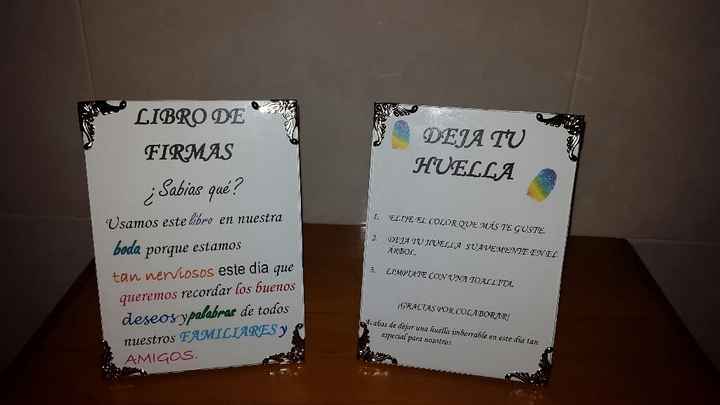 Cuadro con texto para arbol y libro firmas - 3