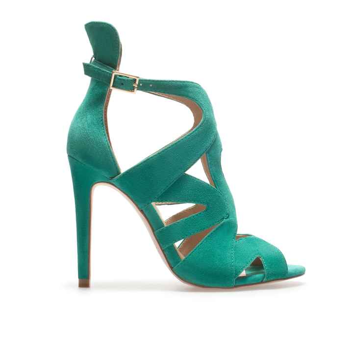 Zapatos verdes de Zara