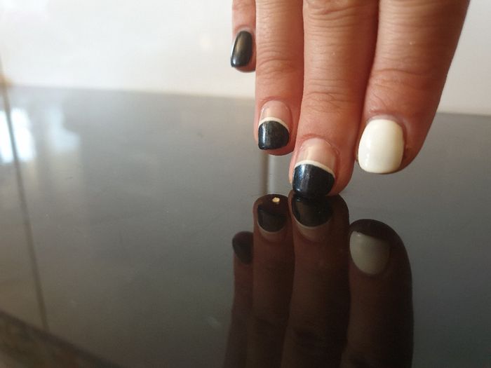 Debate de maquillaje uñas - 1