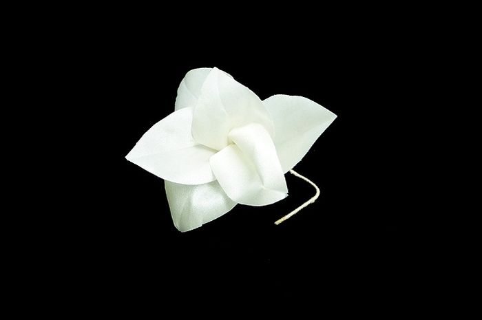 flor para el pelo