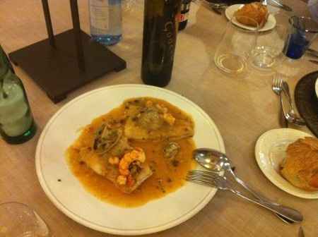 Merluza con almeja, gambón y jamón Ibérico 