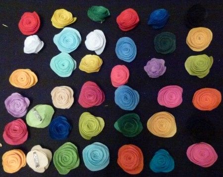 Broches de Flores de Fieltro (Detalles de boda)