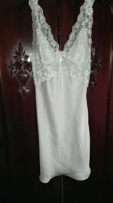 Ya tengo zapatos, camisón y bata!! enamoradisima... - 3