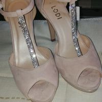 Ya tengo zapatos, camisón y bata!! enamoradisima... - 1