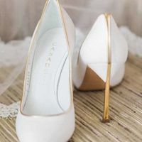 Ayuda para encontrar estos zapatos - 1