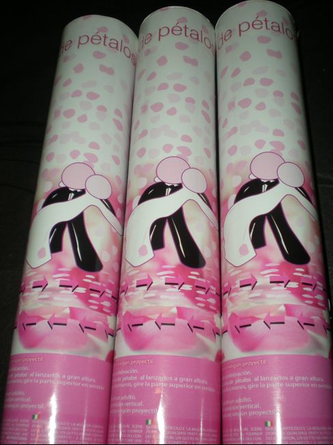 Cañones de pétalos para mis damas de honor