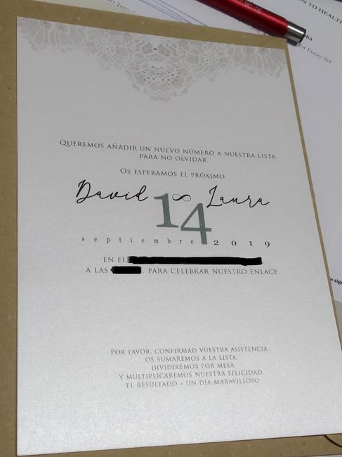 invitación por detrás
