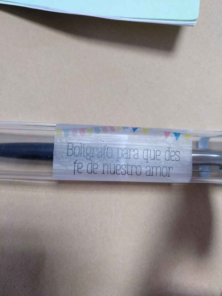 Bolígrafo para que des fe de nuestro amor
