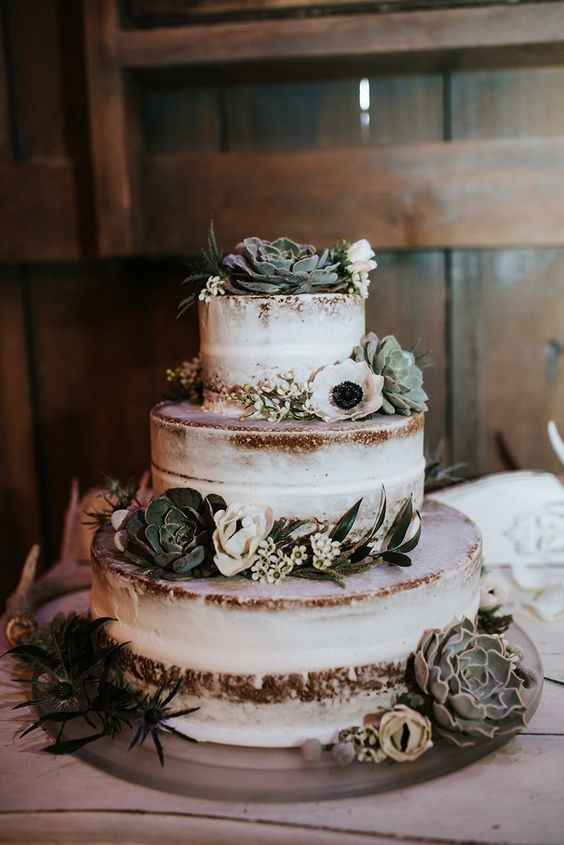 Naked cake