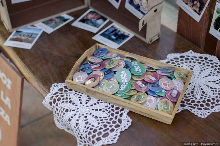 Las chapas para tus invitados