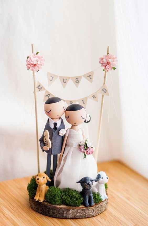 cake topper 2