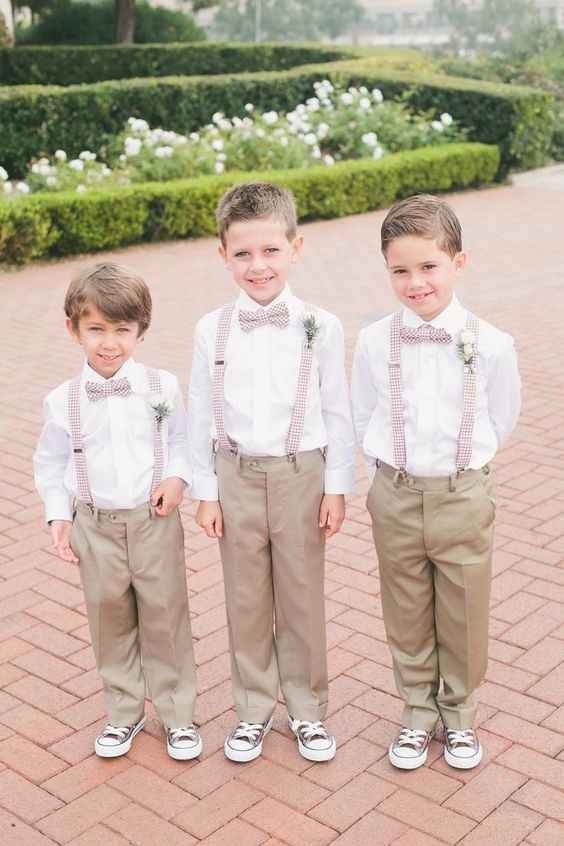 niños en boda