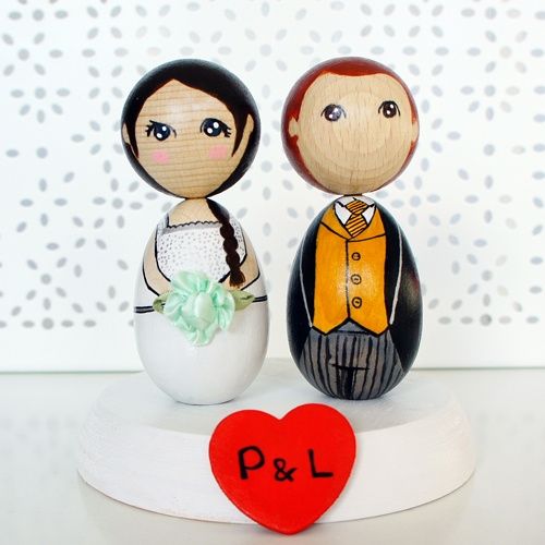 Muñecos kokeshi tarta boda personalizados