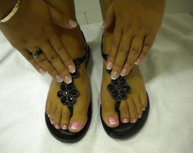 uñas pies y manos 