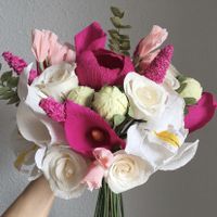 Busco ramo de flores plumeria para novia - 1