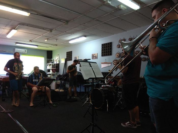 Ensayo de mis musicos - 1