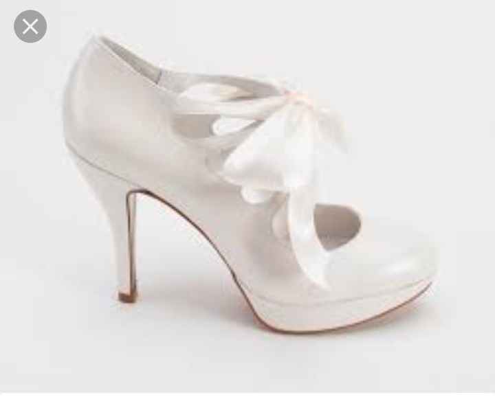Unos zapatos adecuados para este vestido? - 2