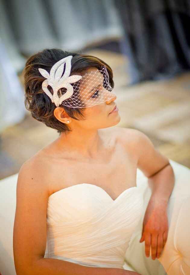 Tocado para novias de pelo cortito? - 2