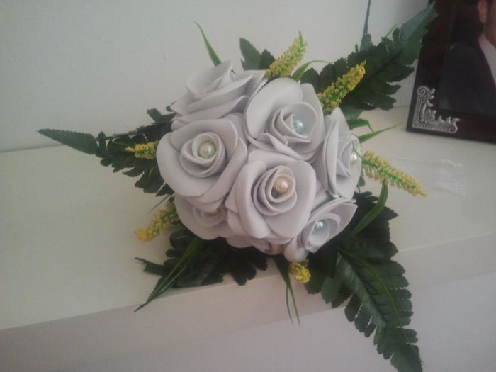 ramo rosas goma eva