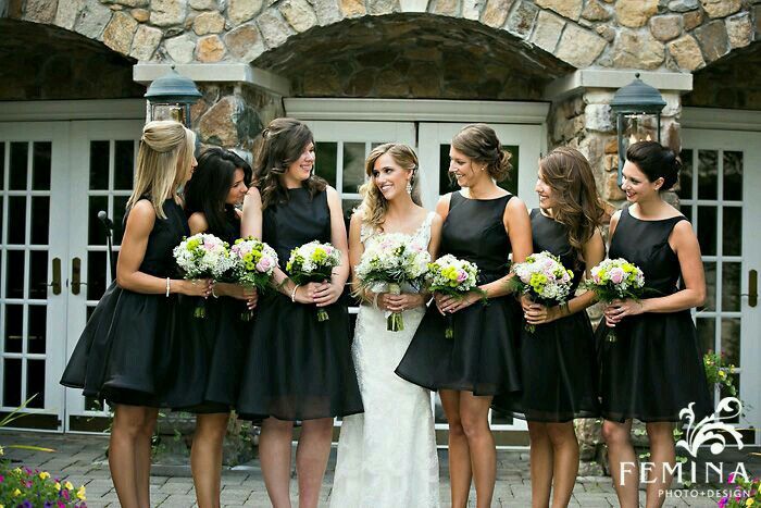  Damas de honor... ¿de negro? - 4