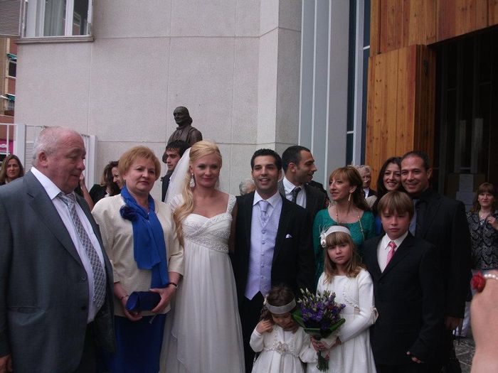 toda la familia nuestros hijos mis padres y mi suegros y hermanos