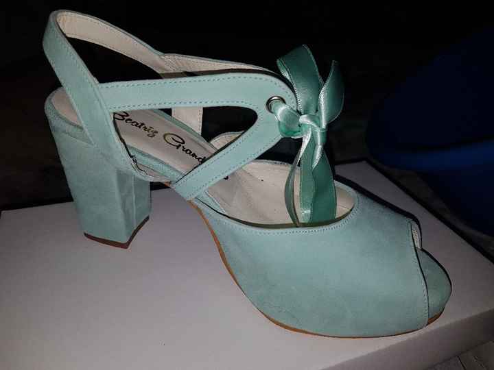 Un color para... ¡los zapatos! - 1