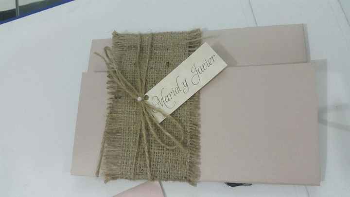 Modelo de invitaciones elegidas - 1