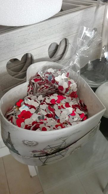 Hoy toco revisar la decoracion... - 3