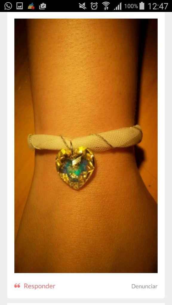Pulseras con el vestido de novia - 1