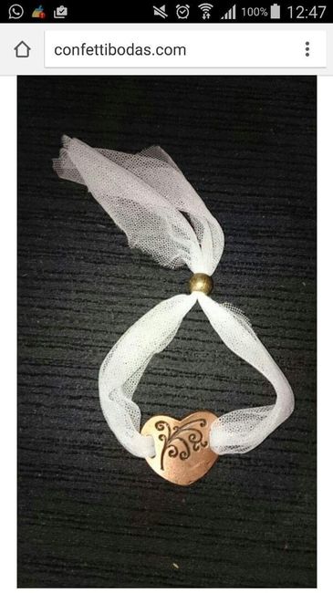 Pulseras con el vestido de novia - 2