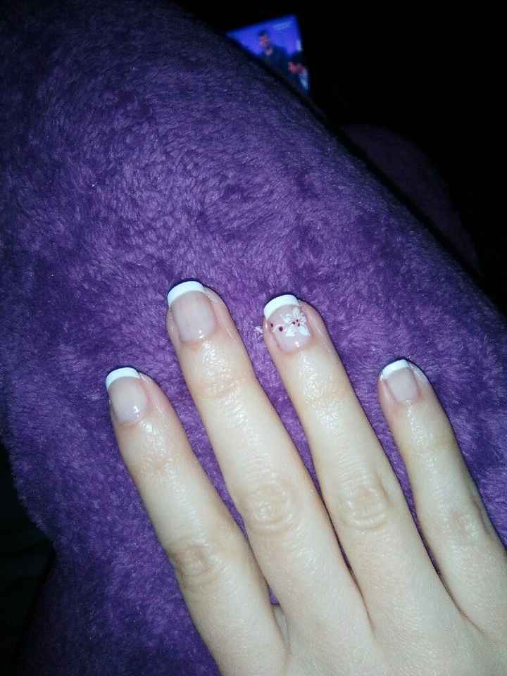  Probando mi manicura - 1