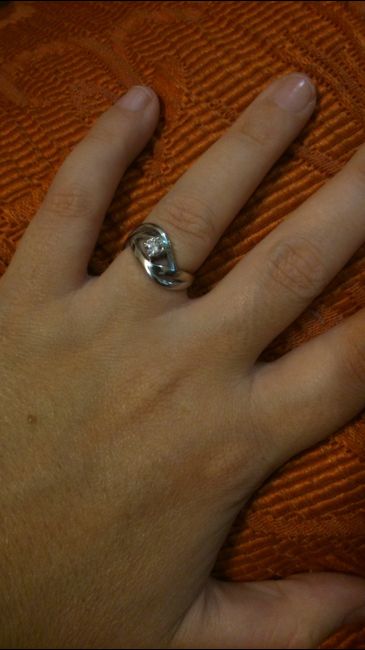 Nuestros anillos de compromiso... - 1