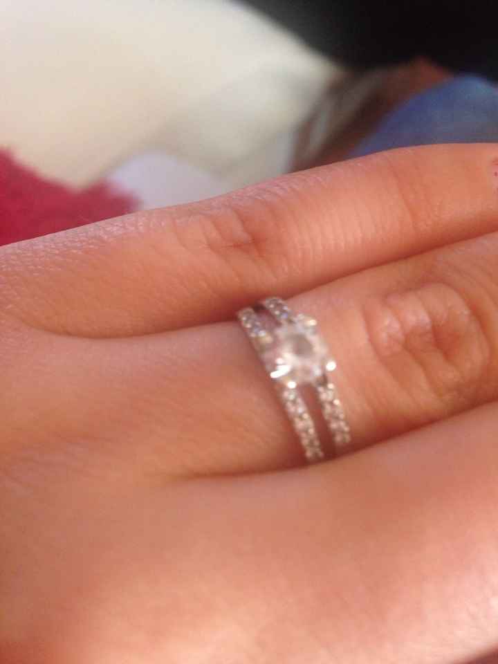 Pongamos todas nuestro anillo de compromiso - 1