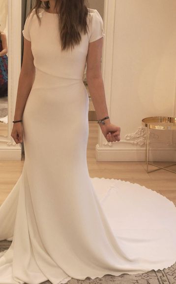 Valeria Pronovias
