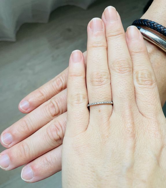 Como es vuestro anillo 💍 de pedida? 11