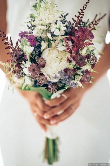 El debate de Catalina: ramo de novia de flores blancas o flores de colores? 3