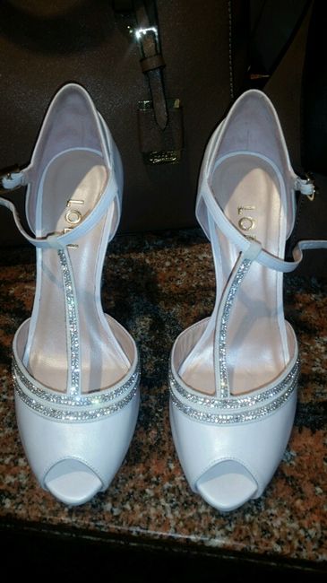 Y  encontre los zapatos!! - 2