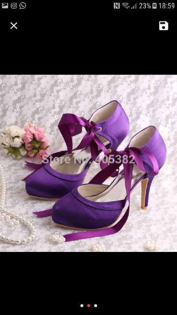  Ayuda con zapatos morados - 1